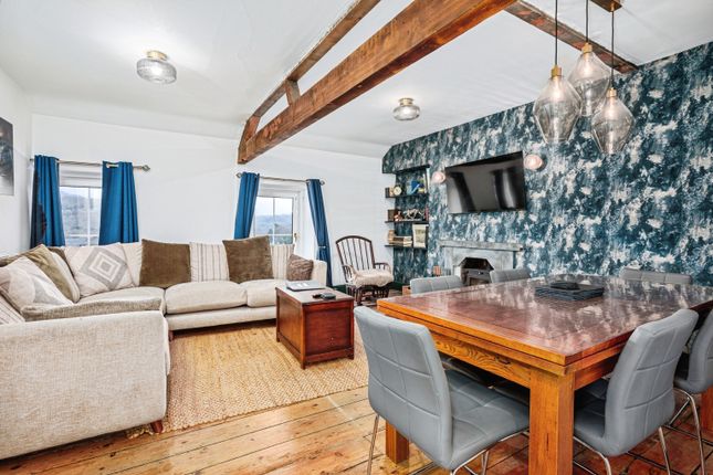 3a Top Maisonette, Mount Pleasant Road, Dolgellau photo 3