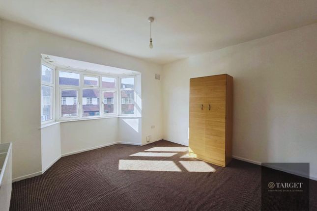 Flat 3, 215, Charlton Road,, London, photo 4