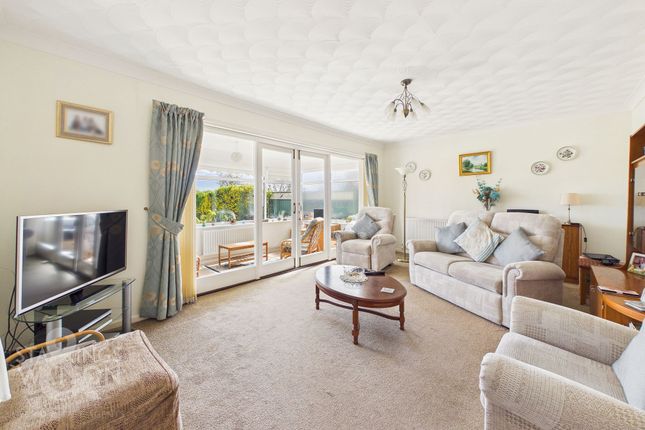 38 Fairfield Road, Bungay photo 2
