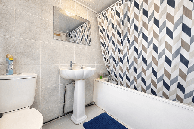 14 OAKLANDS ROAD, HANWELL, HANWELL photo 5