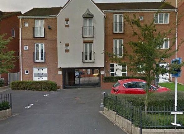 2 bed flat for sale in Willenhall Rd, Wolverhampton