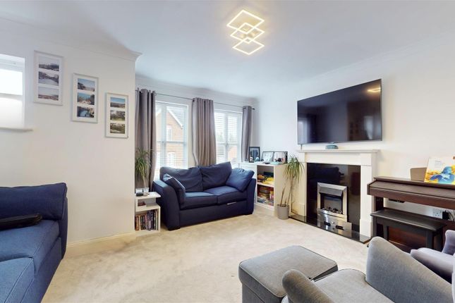 24A, Clifton Moor, Milton Keynes photo 5