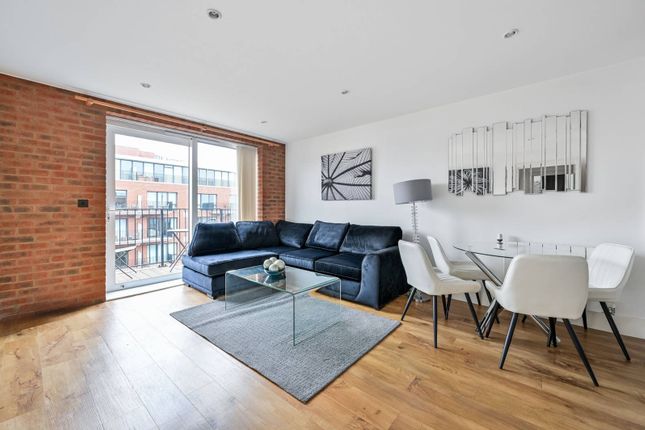 Thumbnail Flat to rent in Warehouse Court, Woolwich Riverside, London