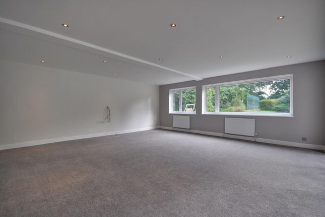 Copy Melodies, Oxhey Lane, Pinner photo 5