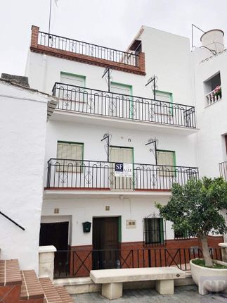 Town house for sale in Arenas, Andalusia, Spain