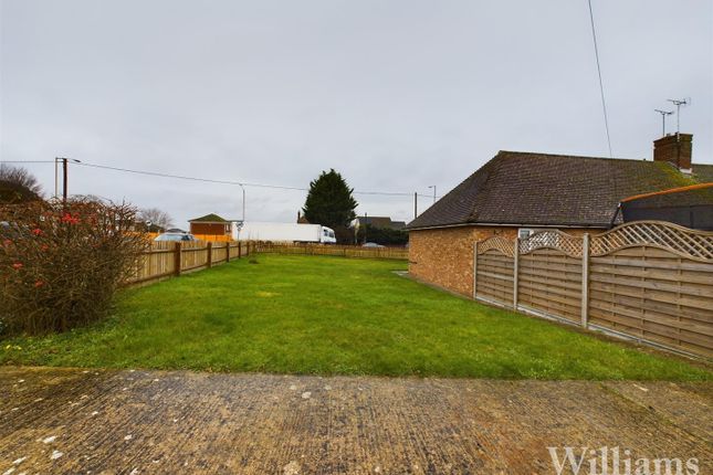 Semi-detached bungalow for sale in Oxford Road, Stone, Aylesbury