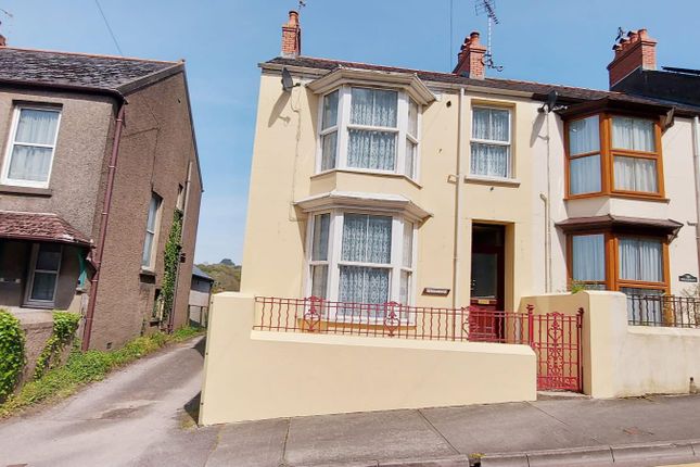 End terrace house for sale in Greenhill Road, Tenby, Pembrokeshire.