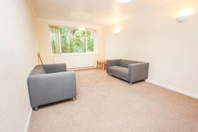 Flat 3, 2 Stirling Road, Bournemouth photo 3