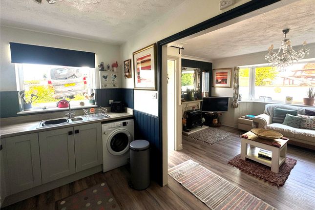 20, Lon Vardre, Conwy photo 5