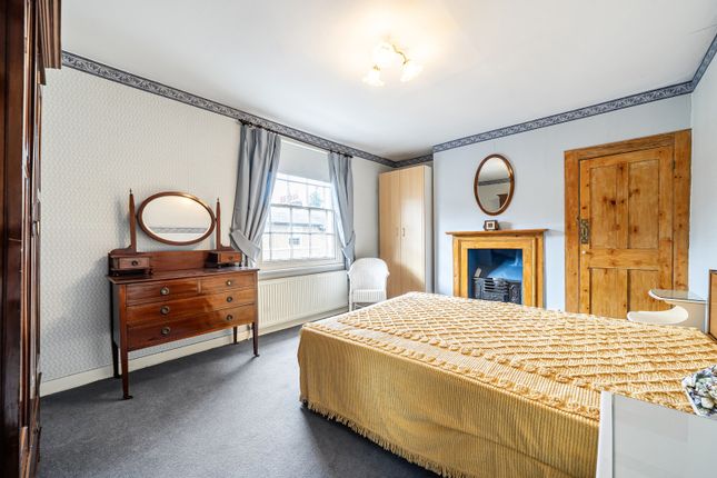 37, Brand Street, London photo 4