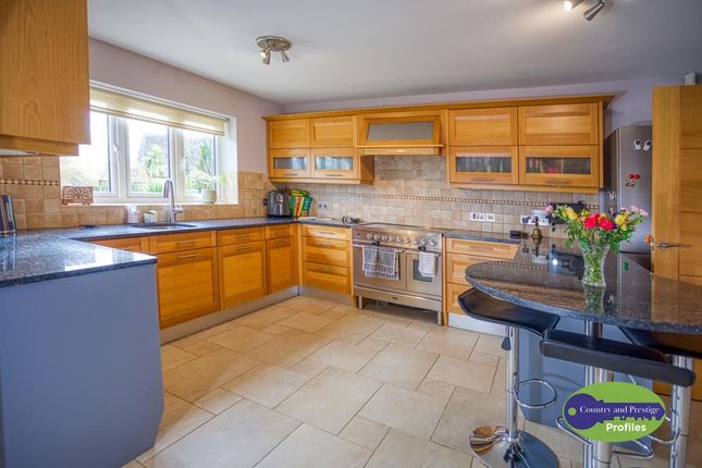 1, Summers Close, Leicester photo 3