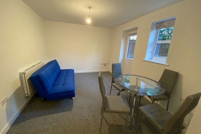 Flat 2, 45, Heroes Drive, Birmingham photo 3
