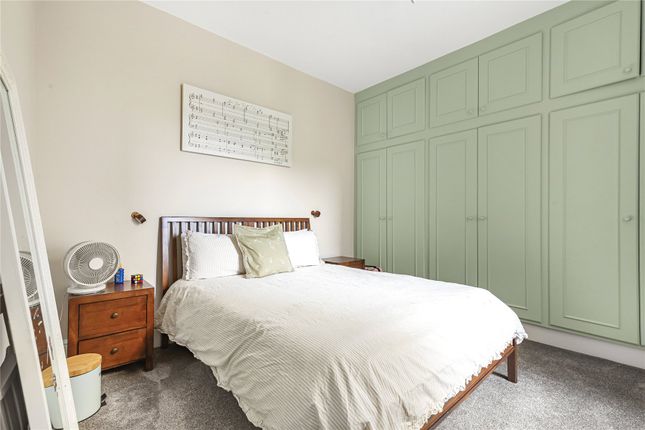 Ground Floor Flat, 81, Drakefield Road, London photo 4