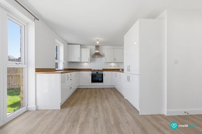 4, Castle Garden Street, Penistone photo 3