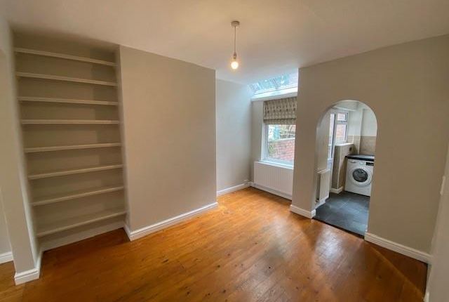 16, Rushton Street, Didsbury Village photo 3
