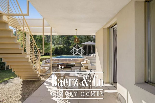 Villa for sale in Plages De Saint-Tropez, 83990, France