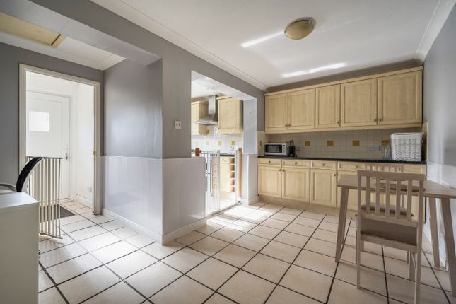 4, Pennys Meade, Ilminster photo 3