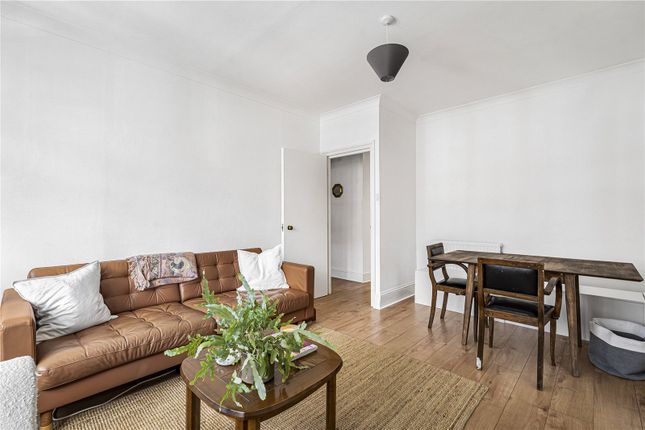 Flat 2, 20, Carmalt Gardens, Putney photo 3