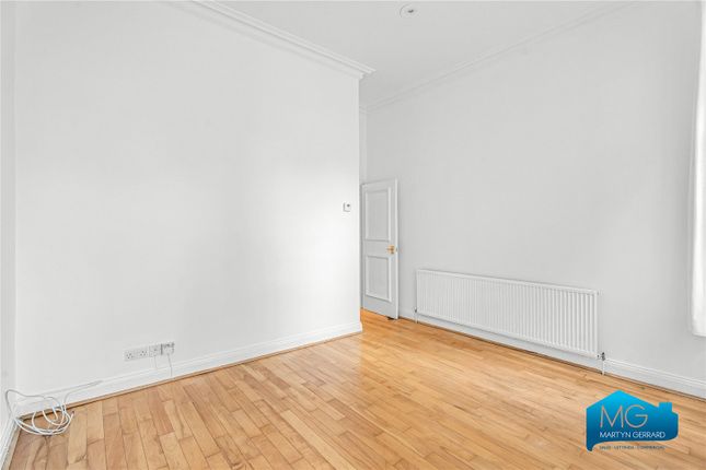 7A,, Princes Avenue, London photo 3