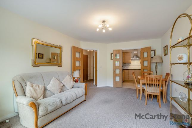 6 Wendover Court, 116-118 Monton Road, Manchester photo 4