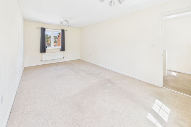 20 Jerome Street, Whiteley, Fareham photo 4