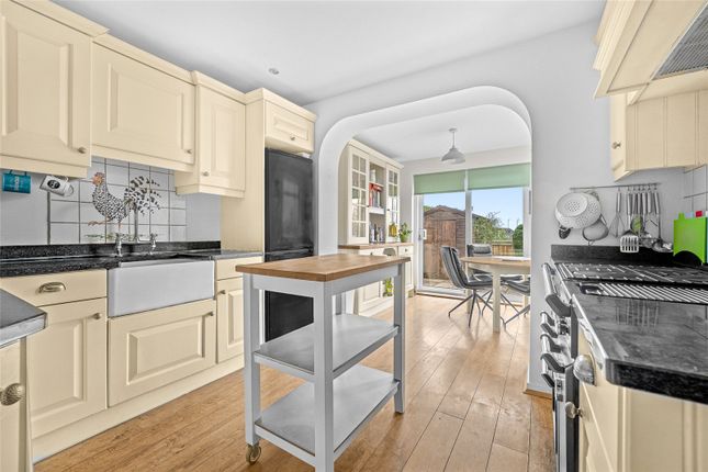 3, Webb Crescent, Oxfordshire photo 4