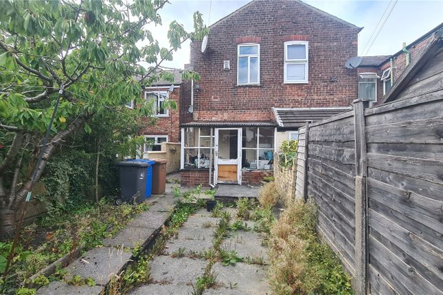 42, Cemetery Road South, Manchester photo 3