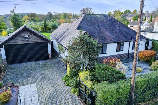 Detached bungalow to rent in Grove Avenue, Beeston, Nottinghamshire
