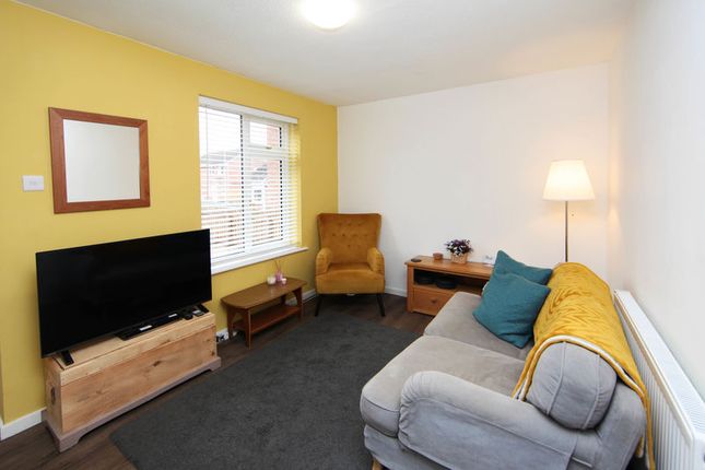 5, Ashmore Crescent, Broseley photo 3