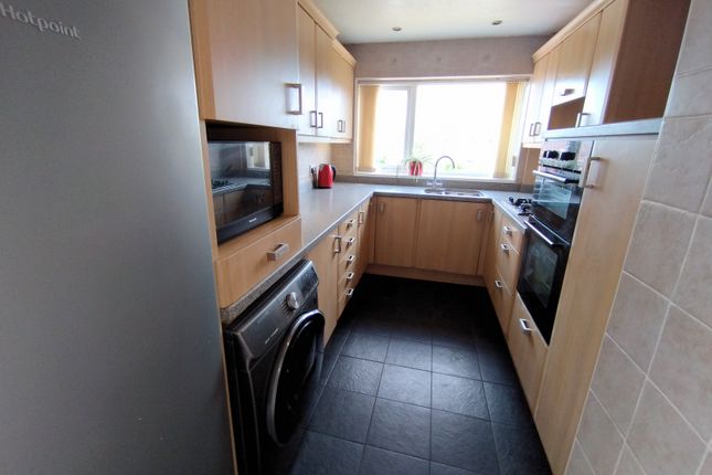 92, Walton Way, Stoke-on-Trent photo 5