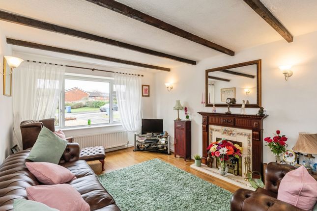 63, Blackburne Close, Warrington photo 4