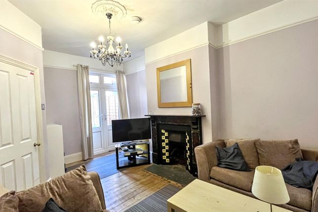 9, Hill Crest Road, Birmingham photo 3