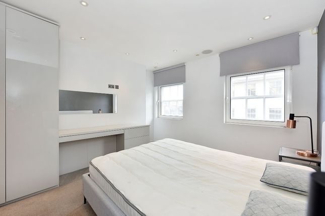 Flat 3,, Apple Apartments, London photo 3