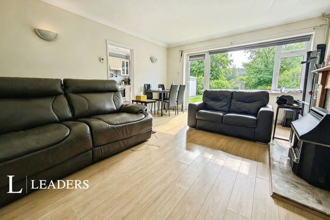 48, Ashurst Way, East Preston photo 2