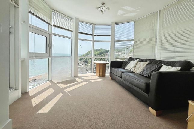 Flat 11, Kingsview,, Church Street, Isle of Wight photo 3