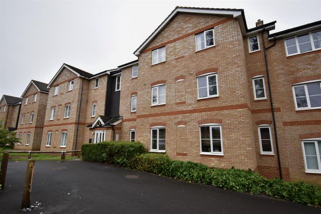 Thumbnail Flat for sale in Daneholme Close, Daventry