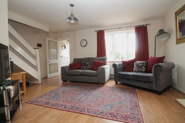 9, Chandlers Close, Abingdon photo 4