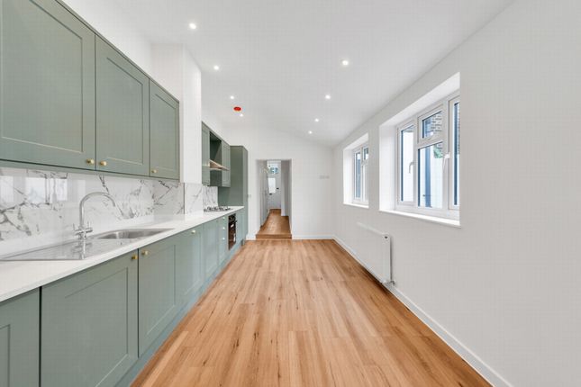 Terraced house for sale in Kings Grove, Peckham