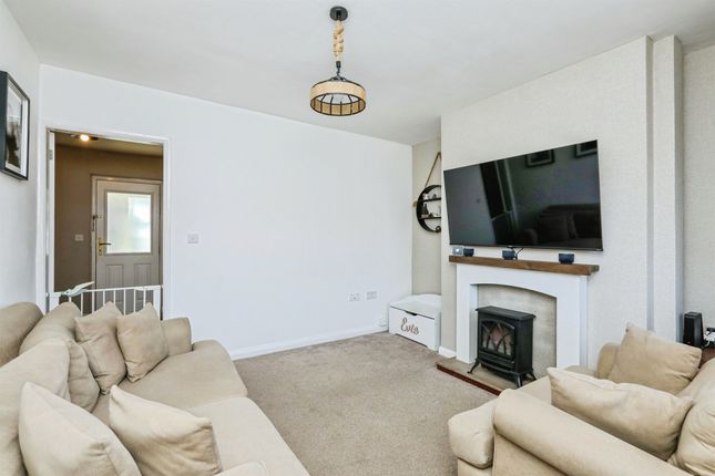 1, Recreation Avenue, Rotherham photo 3
