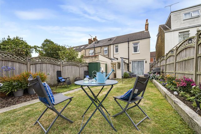 66, Cleave Road, Kent photo 2