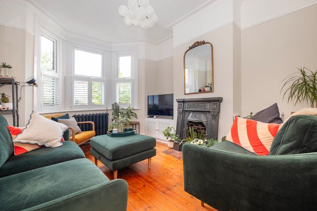 31, Rowlls Road, Kingston Upon Thames photo 3