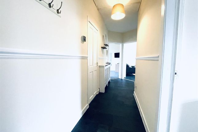 91,Flat 0/2, Ashgill Road, Glasgow photo 5