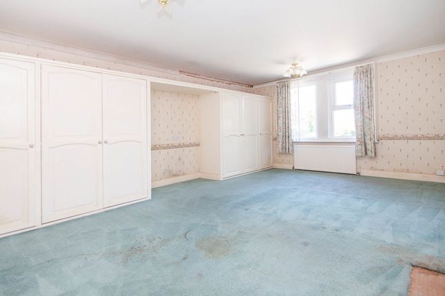 75, Ringwood Road, Southampton photo 4