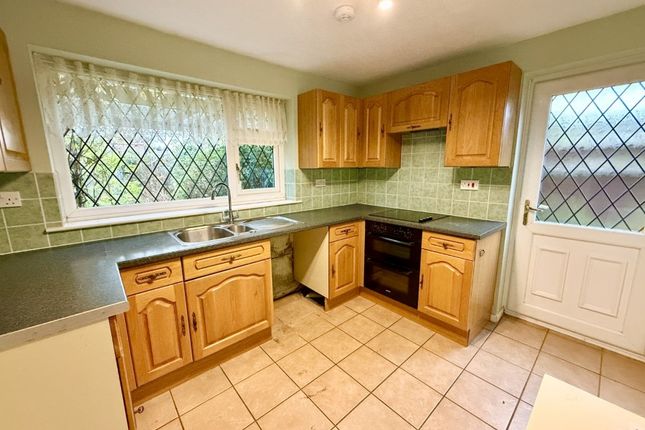 10 Lea Road, Catfield, Great Yarmouth photo 4