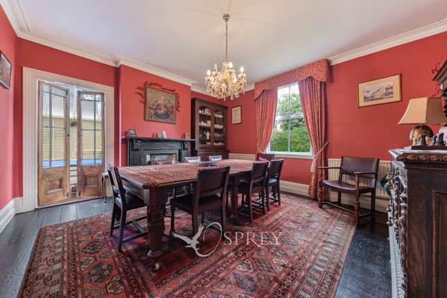 Lambourne House, 28, Glapthorn Road, Oundle photo 3