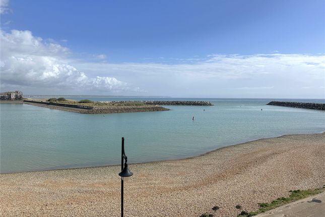 54, Dominica Court, East Sussex photo 3