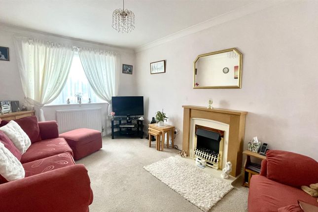 Flat for sale in Ashley Road, Boscombe, Bournemouth