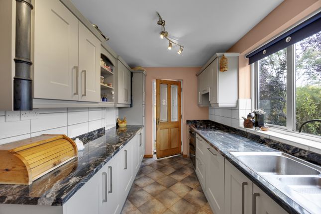 8, Bedford Grove, Stoke-on-Trent photo 4