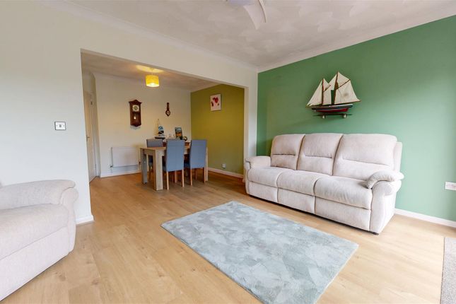 5, Cornflower Close, Weymouth photo 4