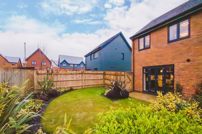 Plot 365, Lawrence Avenue, Shrivenham photo 4